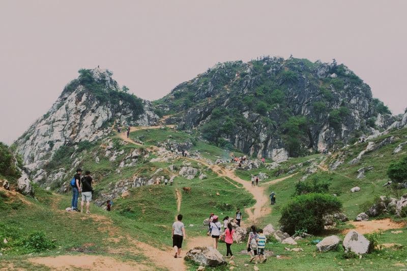2. Ham Lon Mountain (Hanoi, 462m)
